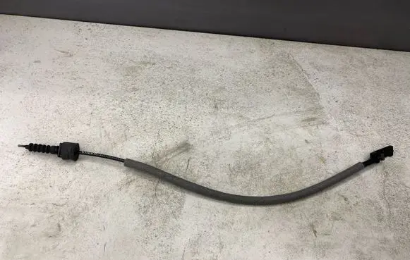 Volvo XC90 Front door cable line 31253059