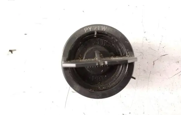 Volvo V50 Headlight part PY21W
