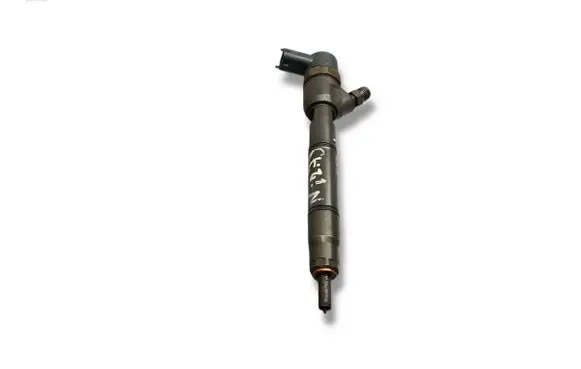 KIA Ceed Fuel injector 0445110320 338002A900