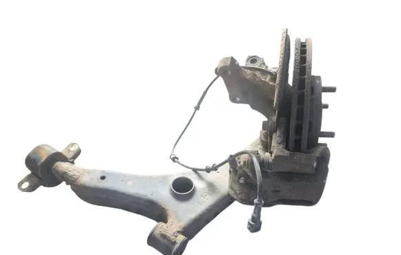 Front wheel hub spindle knuckle