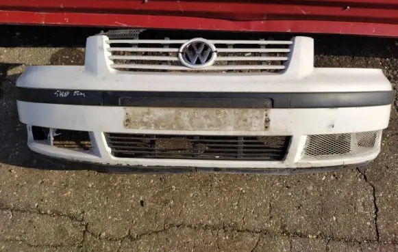 Volkswagen Sharan Front bumper