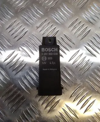 Glow plug pre-heat relay