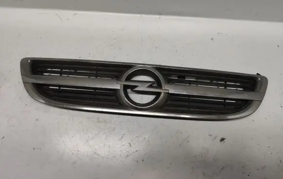 Opel Zafira A Front grill