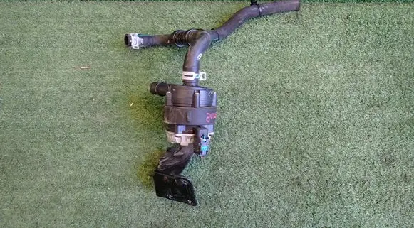 Nissan Juke II F16 Electric auxiliary coolant/water pump 0392024157