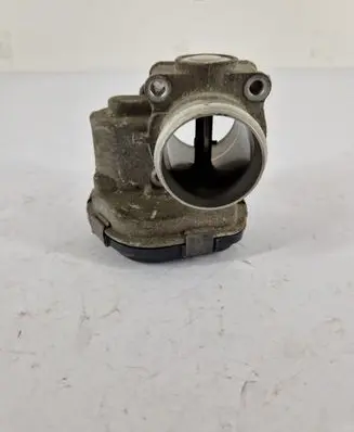 Ford C-MAX II Electric throttle body valve 9673534480