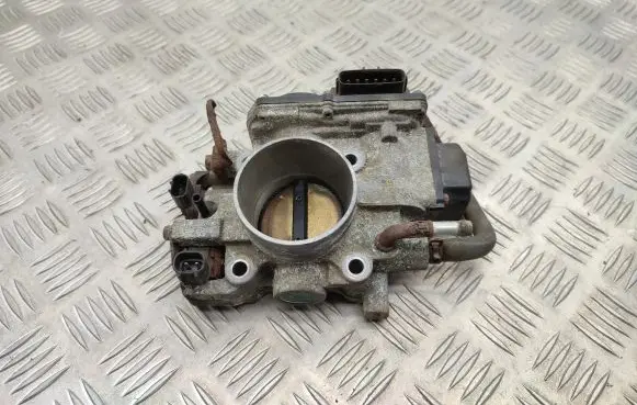 Honda FR-V Engine shut-off valve 