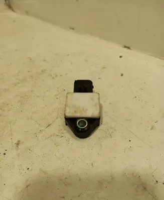 Mercedes-Benz B W245 Airbag deployment crash/impact sensor A1698202226 22022702007