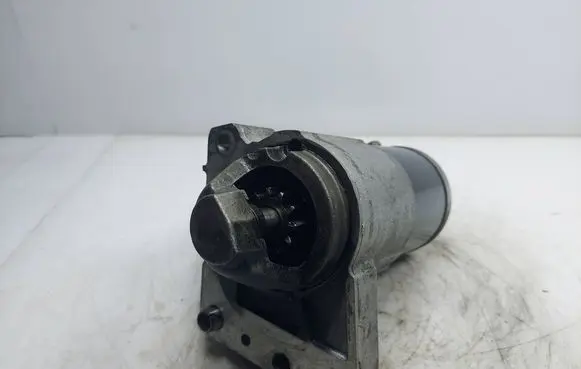 Peugeot 207 Starter motor M000T32271ZE