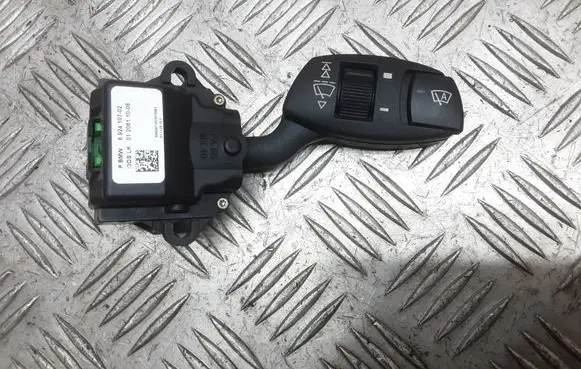 BMW 5 E60 E61 Wiper control stalk 692410702