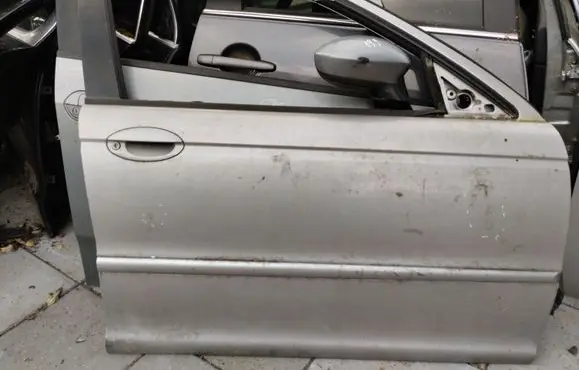 Jaguar X-Type Front door C2S42629