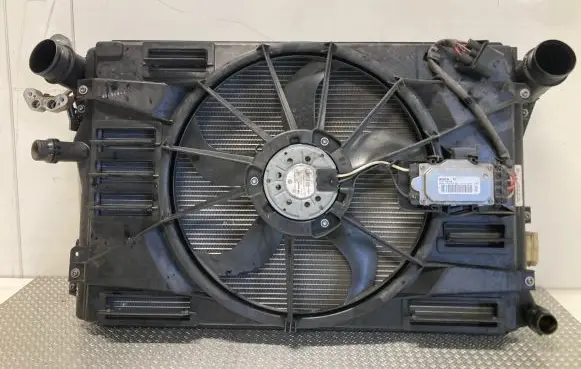 Volkswagen Touran II Radiator set 1K0121203AN 1137328618 1K0121251DD