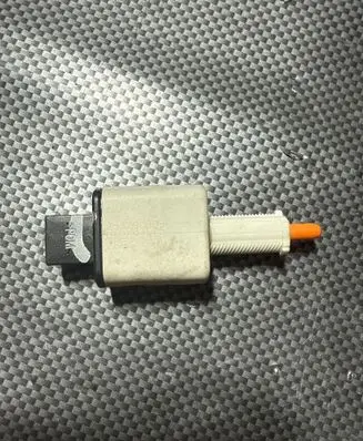Renault Scenic III - Grand scenic III Brake pedal sensor switch 253200005R
