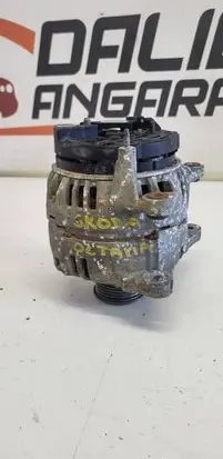 Skoda Octavia Mk2 (1Z) Generator/alternator 06F903023F 1609797710 8Z0806390