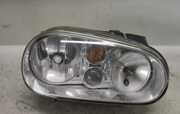 Volkswagen Golf IV Headlight/headlamp
