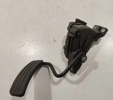 Renault Espace - Grand espace IV Accelerator throttle pedal 8200007513