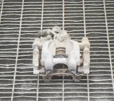 Audi Q3 F3 Rear brake caliper 3Q0615406R