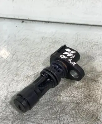 Nissan X-Trail T30 Camshaft speed sensor 
