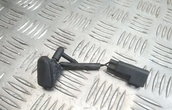 Ford Focus Windshield washer spray nozzle 4M5117666A