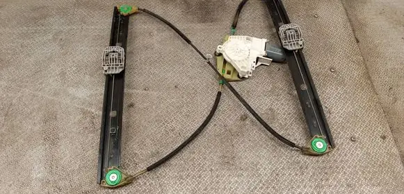 Audi Q7 4L Rear door window regulator with motor 4L0839462A