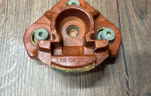 Mercedes-Benz SL R129 Spark distributor cap 1191580331 1234332422