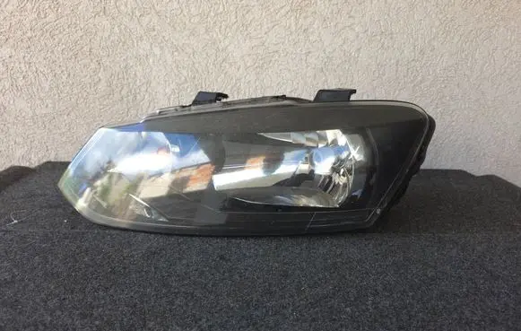 Volkswagen Polo V 6R Headlight/headlamp 6R1941015E