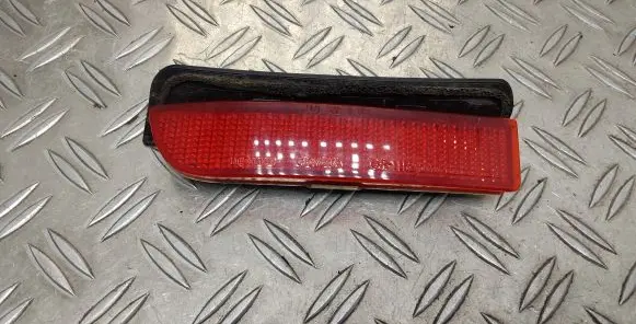 Toyota Avensis T270 Rear tail light reflector 5216605010