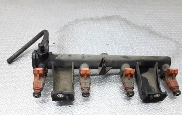 Peugeot 307 Fuel injectors set 9636520780 0280156034
