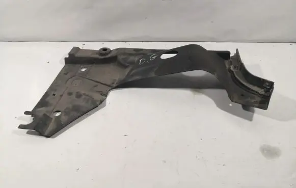 Audi A4 S4 B7 8E 8H Side bottom protection 8E0825216