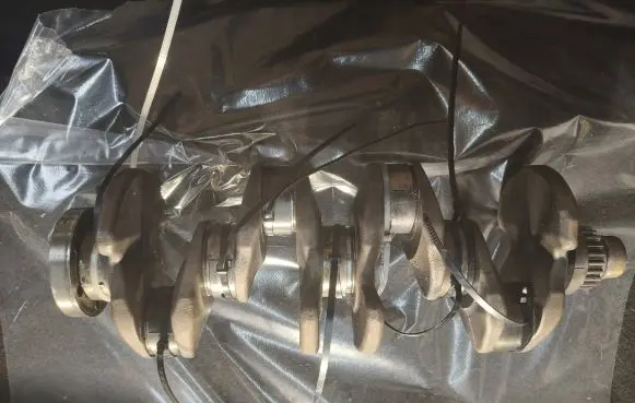 Audi A5 8T 8F Crankshaft 03l103101b