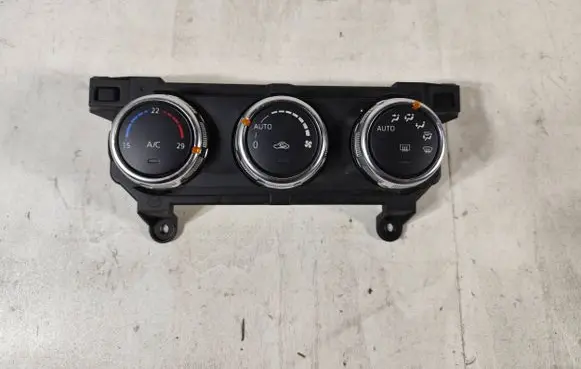 Mazda CX-3 Interior fan control switch 2JDG9L 61190D
