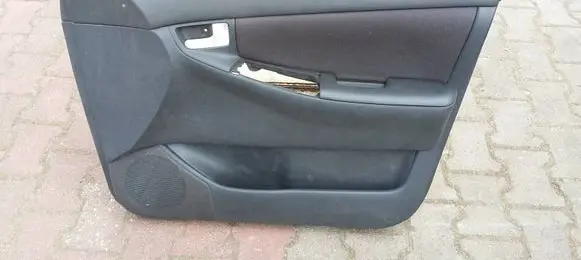 Toyota Corolla E120 E130 Front door card panel trim 6776313040