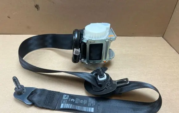 Opel Combo E Front seatbelt 98172277XX