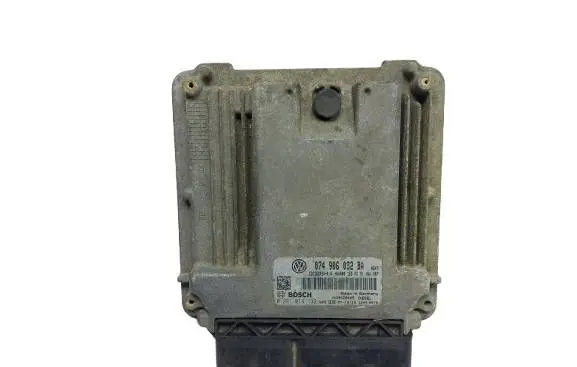 Volkswagen Crafter Engine control unit/module 074906032BA 0281014132