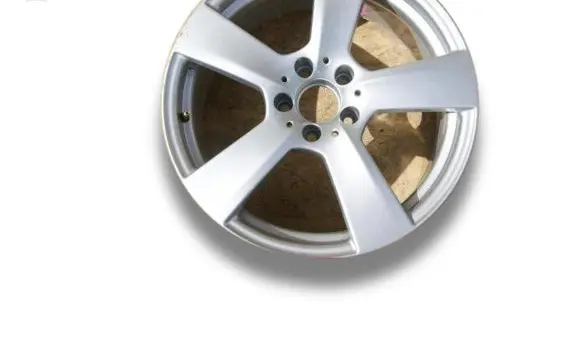 Mercedes-Benz E A207 R18 alloy rim 