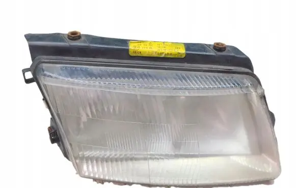 Volkswagen PASSAT B5 Headlight/headlamp