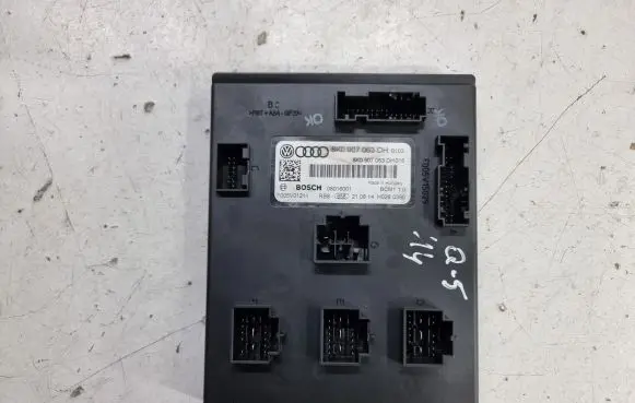 Audi Q5 SQ5 Comfort/convenience module 8K0907063DH