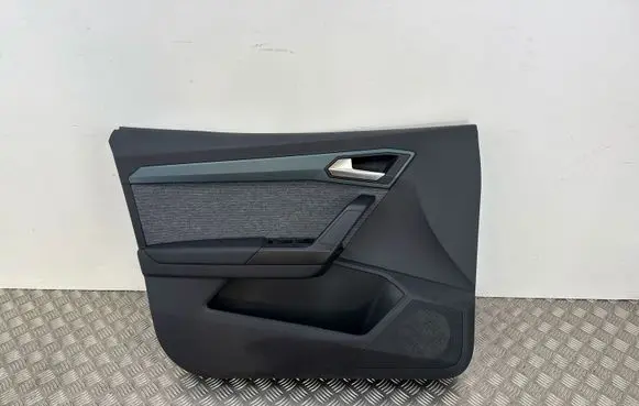 Seat Arona Rear door card panel trim 