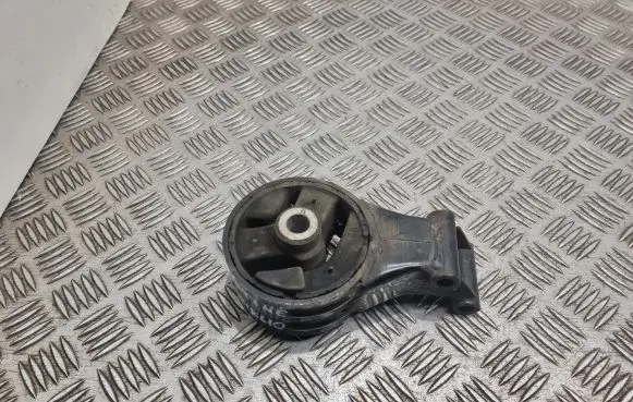 Opel Signum Engine mount bracket 21031121