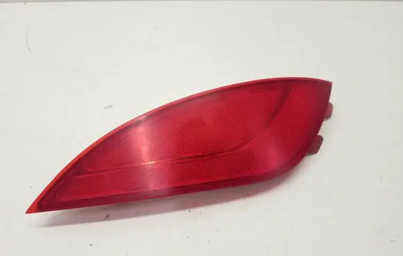 Rear tail light reflector