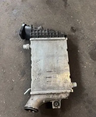 Mercedes-Benz S W222 Intercooler radiator A6420900414