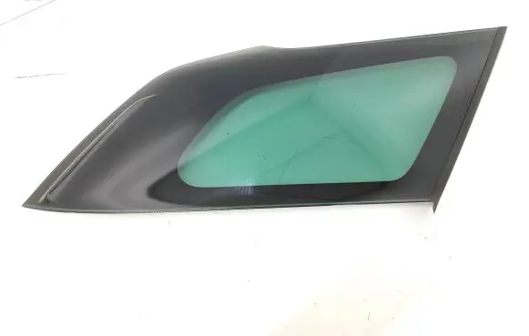 Citroen DS5 Rear side window