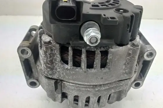 Mercedes-Benz C W205 Generator/alternator
