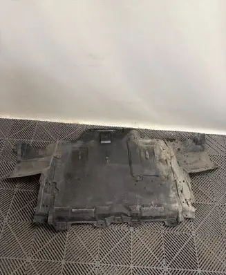 Toyota C-HR I Engine splash shield/under tray 51441F4010