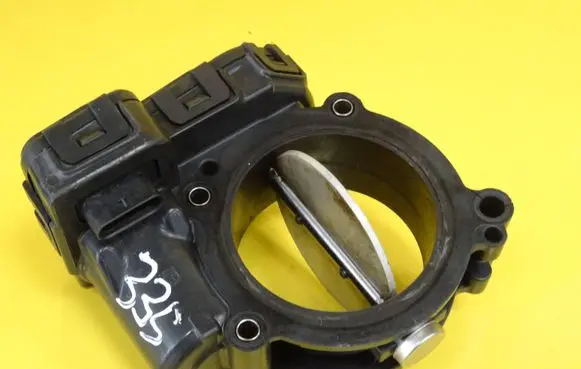 Mercedes-Benz C W204 Throttle body valve A651090370