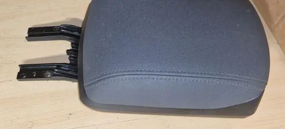 Volvo S40 Armrest 