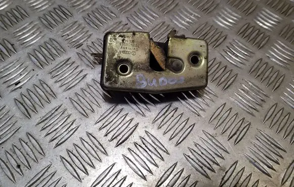 Volkswagen Transporter - Caravelle T4 Sliding door lock 701843604A
