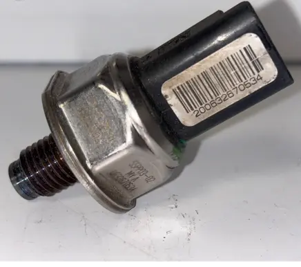 Ford Mondeo Mk III Fuel pressure sensor 9307Z511A