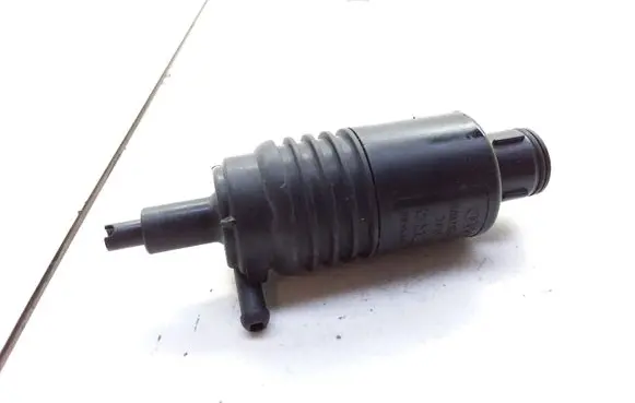 Audi A4 S4 B5 8D Windscreen/windshield washer pump 4A0955651