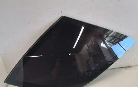 Mercedes-Benz ML W163 Rear side window 43R008010