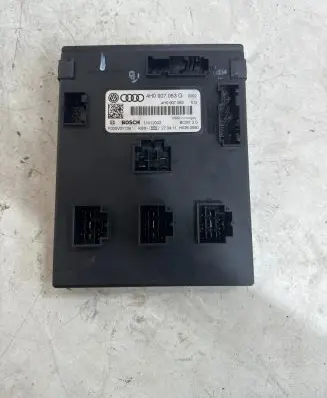Audi A7 S7 4G Comfort/convenience module 4H0907063G 11012002 F005V01139